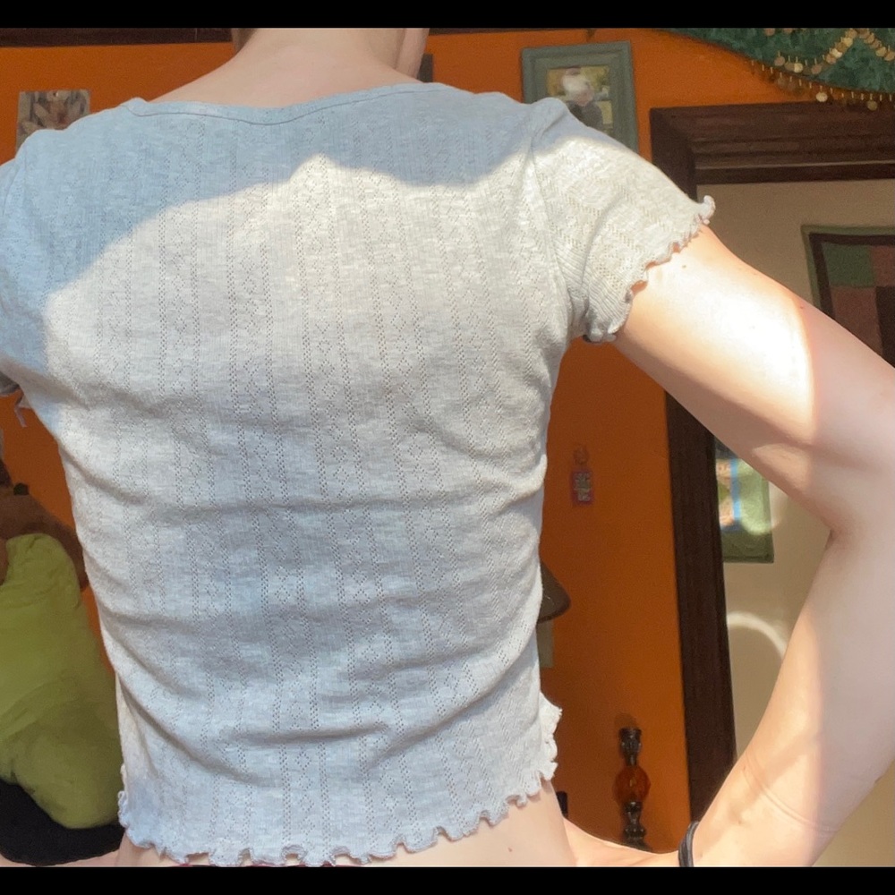 Grey Ruffle-Bordered Crop Top - Picture 3 of 3